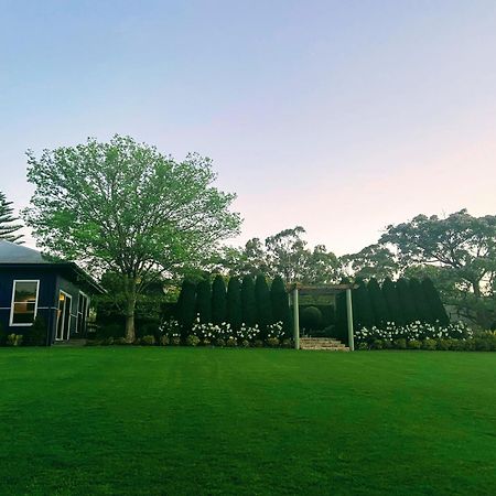 Апартаменты S T U D I O 22 Peaceful Retreat With Garden Views Порт-Линкольн Экстерьер фото