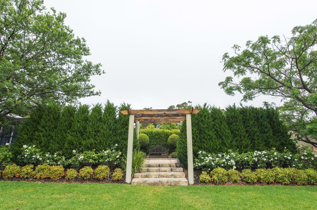 Апартаменты S T U D I O 22 Peaceful Retreat With Garden Views Порт-Линкольн Экстерьер фото
